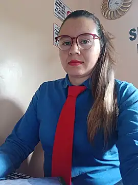 Snapshot of Hannah-colx chatting on 06-08-26, 03:01 Hannah-colx online show from 06-08-26, 03:01