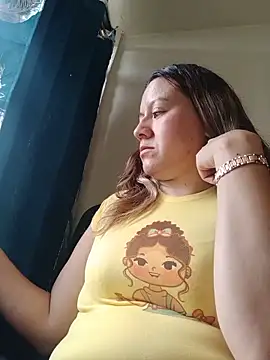Snapshot of Hannah-colx chatting on 06-28-26, 12:55 Hannah-colx online show from 06-28-26, 12:55