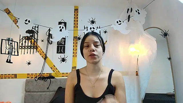 DannySamm online show from 10-31-25, 02:07