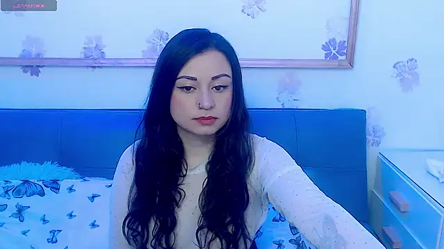 Eva Roussell online show from 09-11-25, 02:17