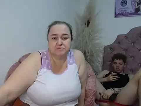 Snapshot of brutal_dirty_sex chatting on 03-29-26, 11:27 brutal dirty sex online show from 03-29-26, 11:27