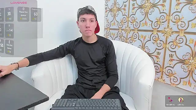 LittleDanny  online show from 11-18-25, 02:54