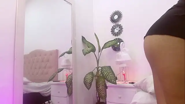 ivy scorpio online show from 09-14-25, 10:09