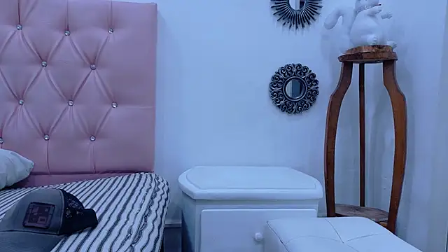 ivy scorpio online show from 03-29-26, 05:29