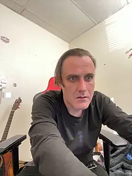 Snapshot of NicPolaris chatting on 04-12-26, 01:16 NicPolaris online show from 04-12-26, 01:16