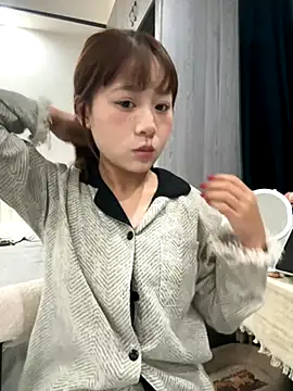 Xiaokui-04 online show from 10-24-25, 03:08