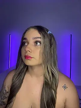 AnnyLopezzz  online show from 10-21-25, 01:39