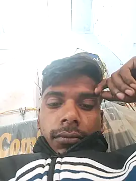 Snapshot of parmila203 chatting on 02-10-26, 06:28 parmila203 online show from 02-10-26, 06:28