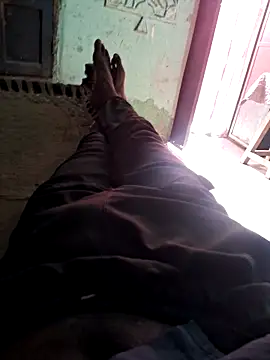 Snapshot of parmila203 chatting on 03-11-26, 03:45 parmila203 online show from 03-11-26, 03:45