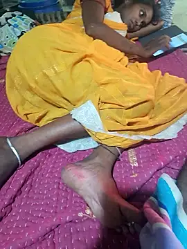 parmila203 online show from 04-18-26, 02:04