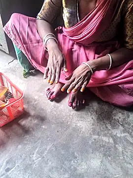 parmila203 online show from 04-29-26, 05:22