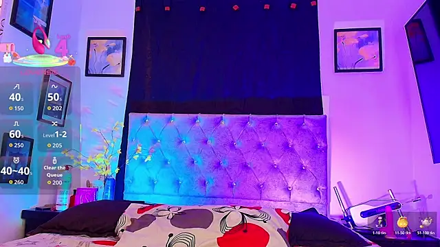 Michael Lopez 1 online show from 10-22-25, 03:12