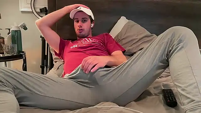 Snapshot of Matttsohot chatting on 10-26-25, 04:46 Matttsohot online show from 10-26-25, 04:46