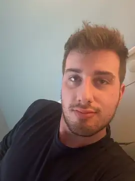 Snapshot of Matttsohot chatting on 04-13-26, 08:47 Matttsohot online show from 04-13-26, 08:47