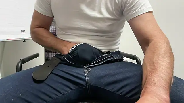 harrys74 online show from 10-21-25, 01:56