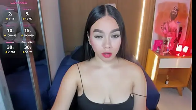 MOLLYSPENCER1 online show from 04-30-26, 06:58