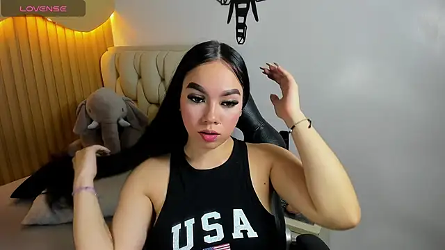 MOLLYSPENCER1 online show from 07-04-26, 06:58