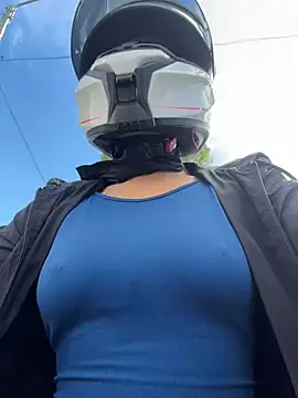 AlannaEvons online show from 04-14-26, 08:15