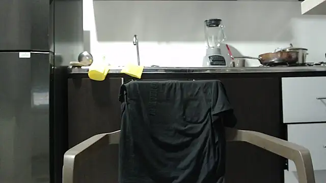 Rocky Muscle online show from 01-10-26, 05:09