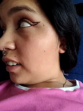 amanne misa online show from 10-23-25, 05:33