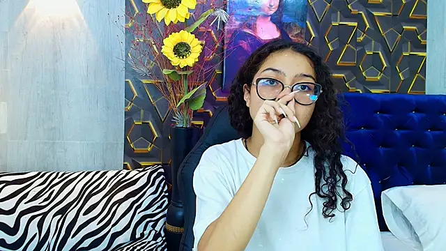 honeymoon 12 online show from 10-14-25, 01:06