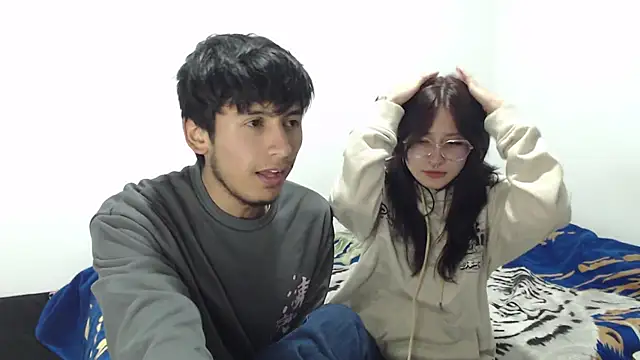 CurseLovers28 online show from 11-30-25, 04:27