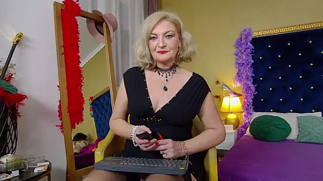 Allura Jenson online show from 02-18-26, 09:11