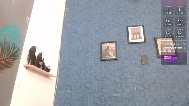 isabella brown1 online show from 12-01-25, 12:37