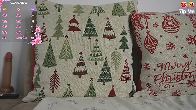 Roxybeautyy online show from 04-21-26, 09:26