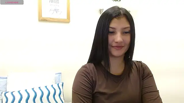 Snapshot of louis_k chatting on 11-28-25, 11:24 louis k online show from 11-28-25, 11:24