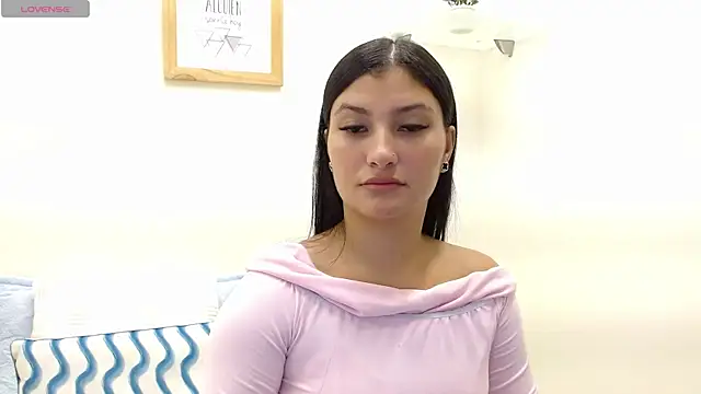 Snapshot of louis_k chatting on 11-29-25, 11:35 louis k online show from 11-29-25, 11:35