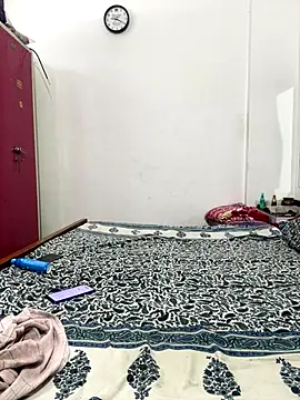 Snapshot of jully-jully chatting on 09-30-25, 03:44 jully-jully online show from 09-30-25, 03:44