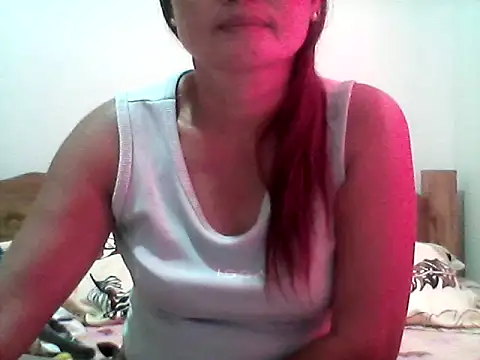 nathalie0045 online show from 10-28-25, 05:44