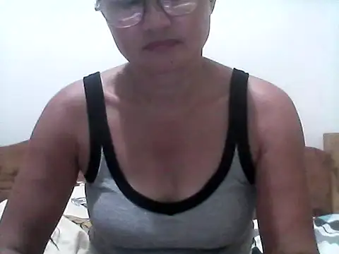 Snapshot of nathalie0045 chatting on 05-23-26, 09:24 nathalie0045 online show from 05-23-26, 09:24