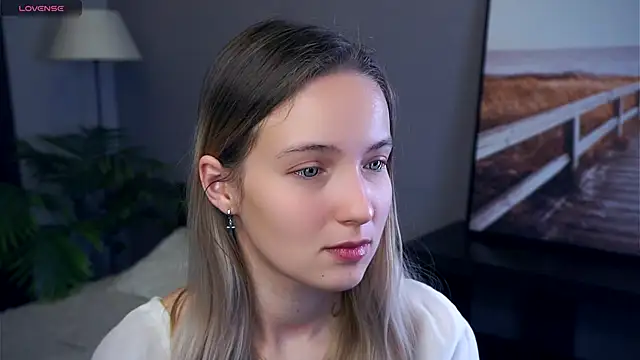 HongTomczak online show from 09-18-25, 07:21