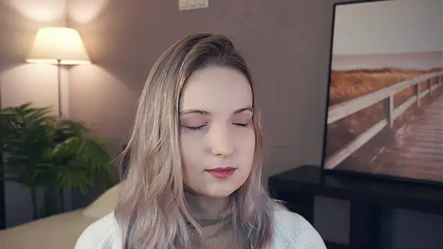 HongTomczak online show from 12-18-25, 07:36