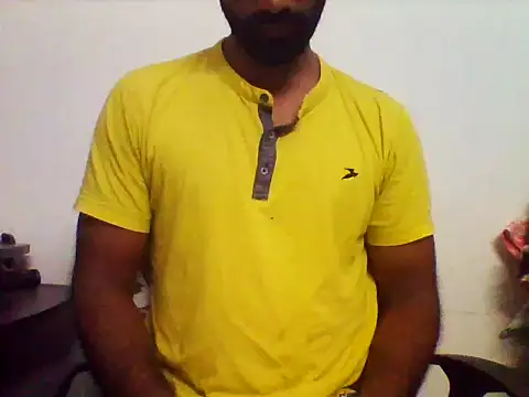 Snapshot of Honeyxoxx chatting on 09-18-25, 03:25 Honeyxoxx online show from 09-18-25, 03:25