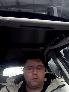 blueandwhite1 online show from 01-29-25, 07:22