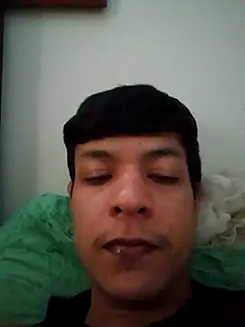 WillRodriguesf10 online show from 11-10-25, 06:07