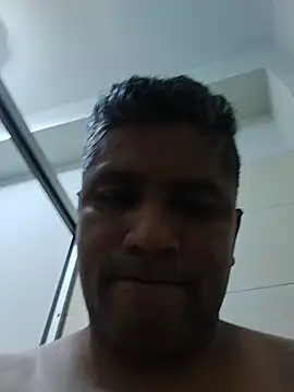 danigarci2307 online show from 11-04-25, 05:23