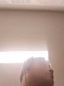 danigarci2307 online show from 02-26-26, 01:48