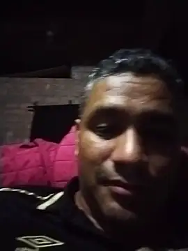 Snapshot of danigarci2307 chatting on 04-27-26, 01:47 danigarci2307 online show from 04-27-26, 01:47