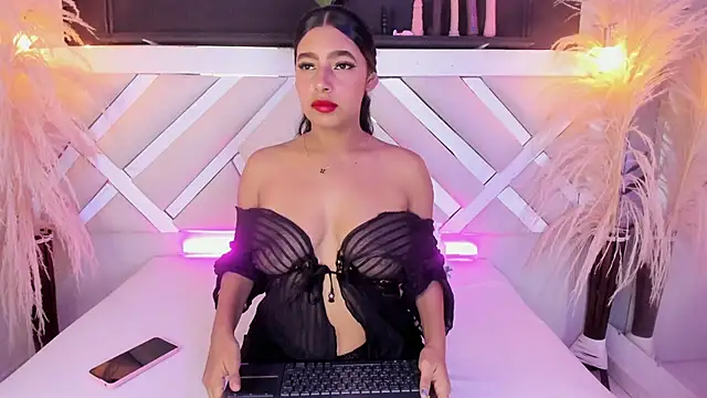 Zoe-Johnson  online show from 04-12-26, 09:42