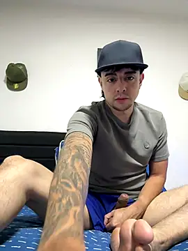 Jaguer2213 online show from 10-01-25, 03:56