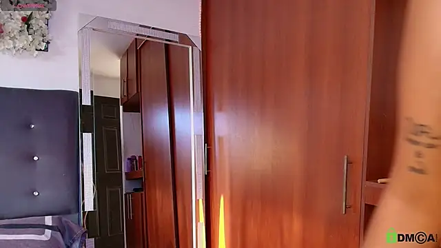 madisonwalkeeer online show from 11-11-25, 08:42