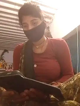 Maya5656 online show from 11-28-25, 03:58