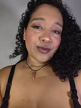 Snapshot of Yera_brown69 chatting on 07-18-26, 02:05 Yera brown69 online show from 07-18-26, 02:05