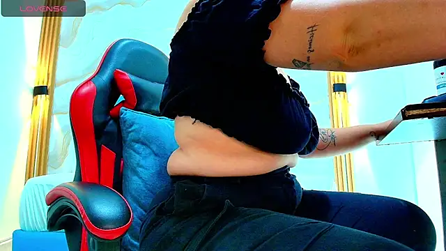 anapau cooper online show from 04-17-26, 04:59