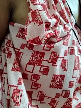 Hot pooja55 online show from 04-14-26, 08:20