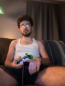 Snapshot of bigbrownpleasure chatting on 09-21-25, 01:40 bigbrownpleasure online show from 09-21-25, 01:40